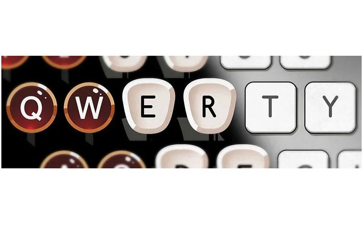 Một nghiên cứu năm 2011 cho rằng QWERTY ra đời để phục vụ nhân viên điện báo gõ mã Morse.