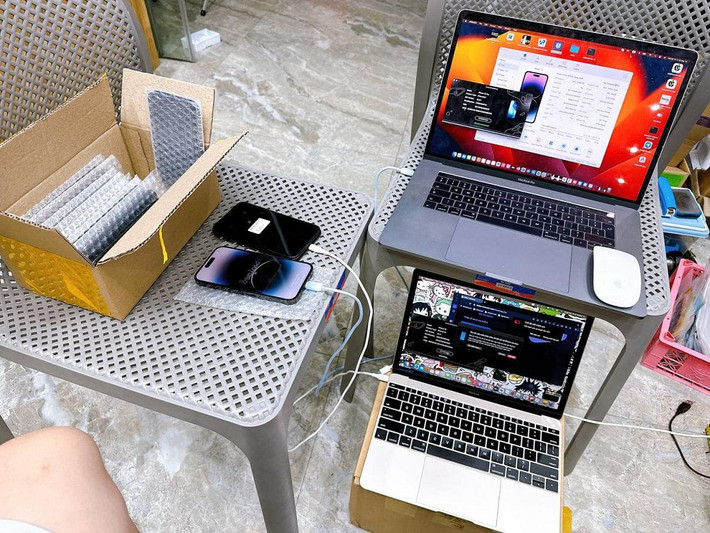 Theo trang chủ iRemove Tools, sau khi bypass, người dùng vẫn có thể dùng Wi-Fi, App Store và cài ứng dụng, nhưng không thể nghe gọi bằng SIM.(Ảnh: người dùng Tuan Anh/Facebook)