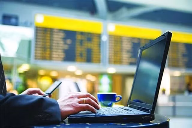 Các chuyên gia an ninh mạng cảnh báo phần lớn nạn nhân bị tấn công không phải vì công nghệ yếu, mà do thói quen sử dụng máy tính quá chủ quan.