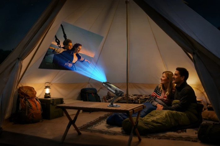 Theo kế hoạch, 8849 Tank X sẽ mở bán từ ngày 01/02, hứa hẹn là smartphone cực kỳ kén người dùng nhưng sở hữu tính năng khác biệt hiếm có trên thị trường.