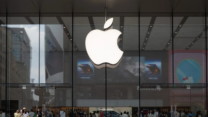 Các nhà phân tích cho rằng Apple muốn tinh gọn, chuyển nhiều hoạt động bán hàng cho đối tác.