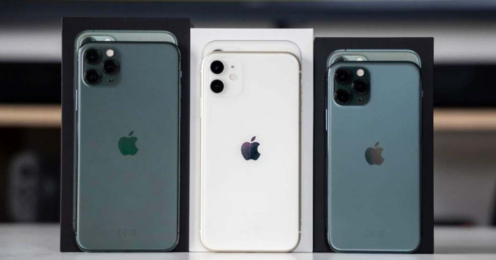 Tuy nhiên, trong trường hợp Apple quyết định cắt giảm, iPhone 11, 11 Pro và 11 Pro Max - ra mắt năm 2019 - là những cái tên có nguy cơ cao nhất.