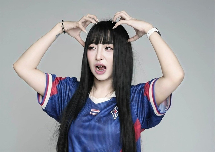 Bê bối gian lận của Warasin Naraphat, nữ AD tuyển Liên Quân Mobile Thái Lan, đã trở thành tâm điểm tranh cãi lớn tại SEA Games 33.