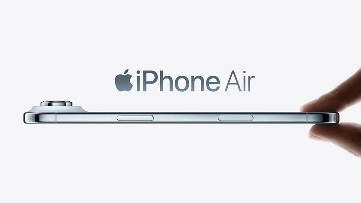 Apple còn tung iPhone Air và dòng e-series giá rẻ, mở rộng thị trường bình dân.