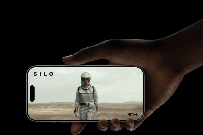 Các cải tiến này giúp iPhone 17 Pro Max tiệm cận, thậm chí vượt qua một số flagship Android.