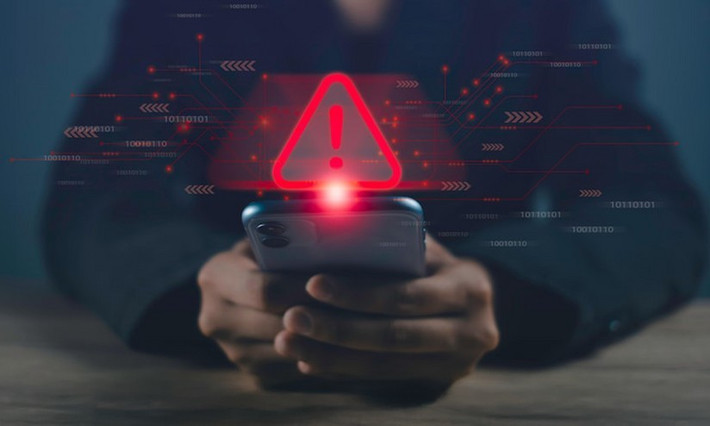 Mã độc đã xuất hiện trong các cuộc tấn công tại Brazil và Ý, giả mạo giao diện ứng dụng ngân hàng.