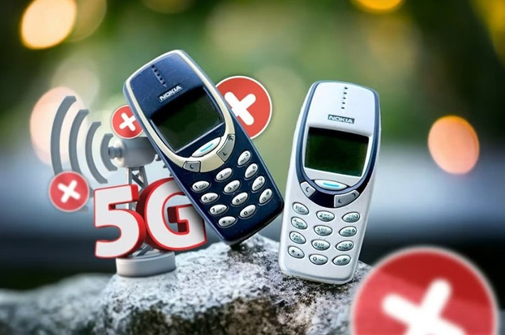 Nhiều người nghĩ rằng lắp SIM 5G vào điện thoại cũ sẽ dùng được 5G, nhưng điều đó là không thể.