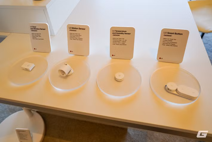 Trung tâm của hệ thống là ThinQ On, đóng vai trò như “bộ não” kết nối và điều phối toàn bộ thiết bị trong nhà theo thời gian thực. (Ảnh: Genk)