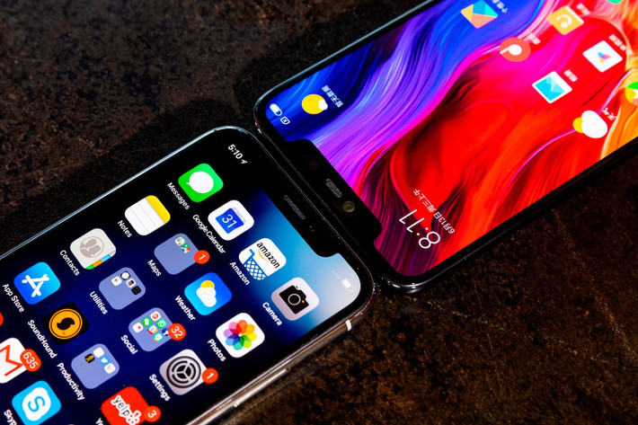 Tuy vậy, chính chiến lược "bắt chước thông minh" này lại giúp Xiaomi tiết kiệm chi phí nghiên cứu, marketing và nhanh chóng tiếp cận người dùng toàn cầu.