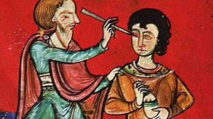 Dù gây tranh cãi về đạo đức, việc tạo miễn dịch cộng đồng sớm hơn có thể cứu sống vô số người so với lịch sử thực tế.