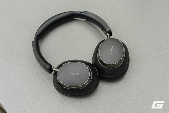 Ứng dụng Ugreen Connect có đủ tính năng cơ bản nhưng EQ còn hạn chế, chỉ có 8 preset.