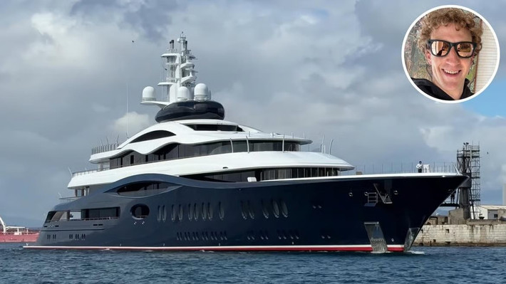 Launchpad dài 118 mét, trọng tải hơn 5.000 tấn và có thể đạt tốc độ 24 hải lý/giờ.