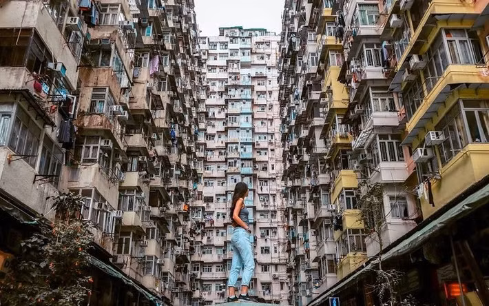 Công nghệ từng được kỳ vọng giải phóng con người khỏi lao động nặng nhọc và áp lực sinh tồn.