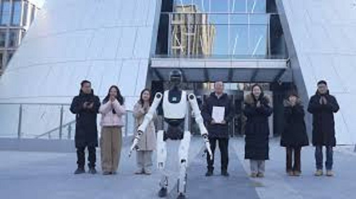 Hệ thống cho phép truyền dữ liệu hình ảnh và chuyển động theo thời gian thực từ không gian về trung tâm điều khiển.