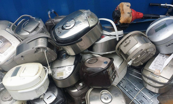 Nhiều sản phẩm nội địa Nhật còn có cấu hình và vật liệu cao cấp hơn phiên bản xuất khẩu để đáp ứng người tiêu dùng cực kỳ khó tính.