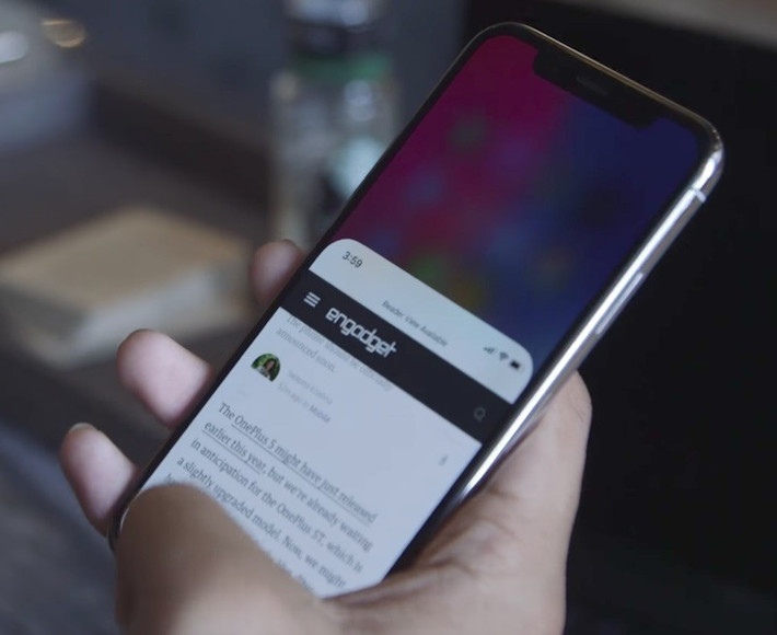 Reachability cho phép hạ màn hình xuống để dùng bằng một tay dễ dàng.