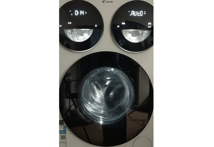 Cấu trúc gồm một lồng lớn 10,5 kg và hai lồng nhỏ 1 kg cho phép giặt quần áo, đồ lót và tất cùng lúc nhưng vẫn tách biệt hoàn toàn.