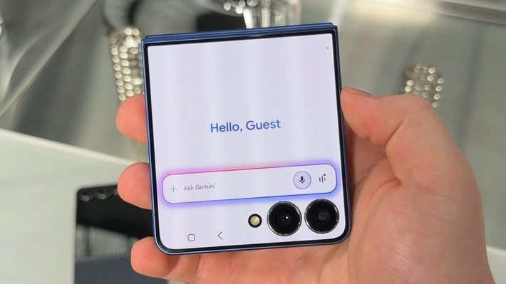 Các công cụ Galaxy AI và Gemini hỗ trợ tiếng Việt giúp người dùng bắt trend, lên ý tưởng và chuẩn bị đạo cụ chụp ảnh mang đậm màu sắc văn hóa.