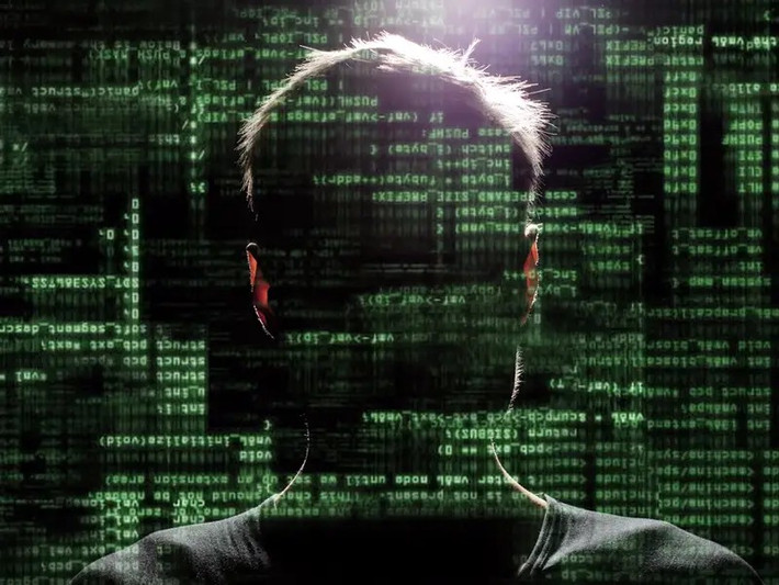 Tiếp đến, nạn nhân bị dụ chuyển tiền hoặc vay ngân hàng theo hướng dẫn.