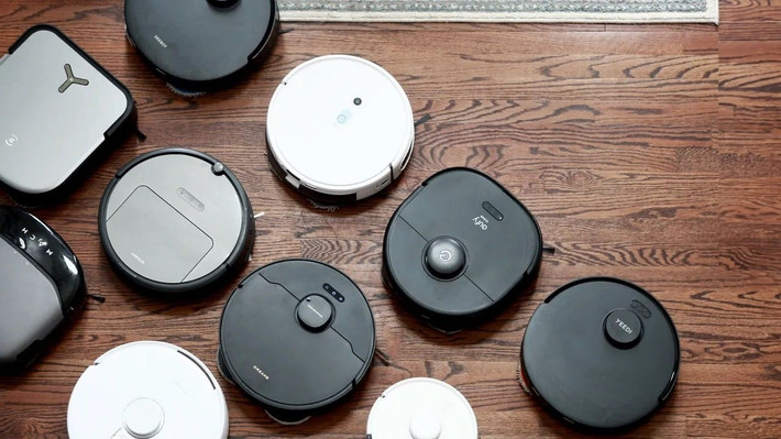 Chỉ trong 5 năm, robot hút bụi đã chuyển mình từ món đồ xa xỉ thành vật dụng quen thuộc trong các căn hộ Việt.