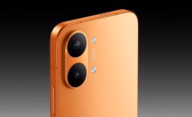 Con chip này đi kèm tối đa 16 GB RAM LPDDR5X Ultra và bộ nhớ trong 512 GB UFS 4.1, hướng tới trải nghiệm mượt mà lâu dài.