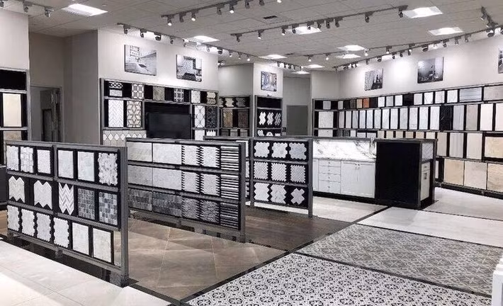 Cách mua khôn ngoan là chọn showroom chính hãng để được tư vấn, lắp đặt và bảo hành tận nơi.