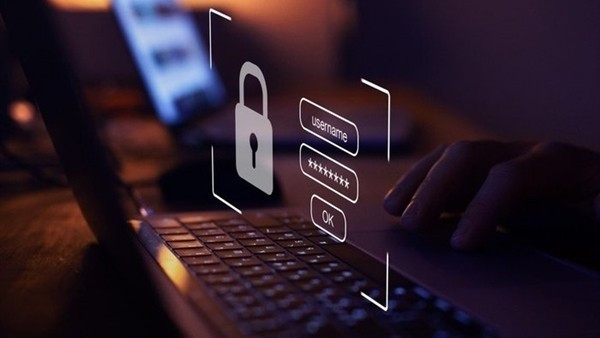 Người dùng cũng nên hạn chế chia sẻ thông tin trên website không đáng tin cậy và kiểm tra rò rỉ định kỳ.