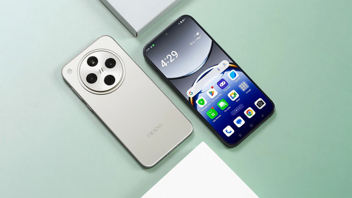 Cùng thời điểm, OPPO tung ra Find X8 trang bị Dimensity 9400, RAM đến 16GB và bộ nhớ tối đa 1TB.