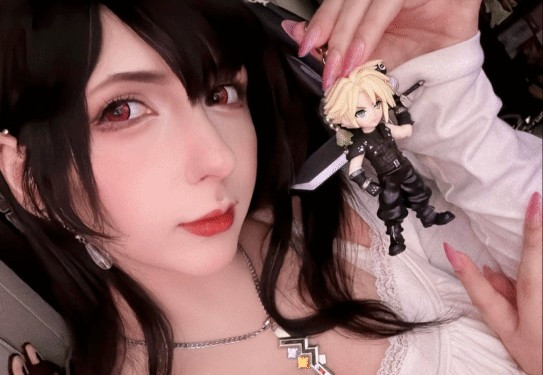 Marvel Rivals vốn ưu tiên dùng người thật để dựng hình các nữ siêu anh hùng.