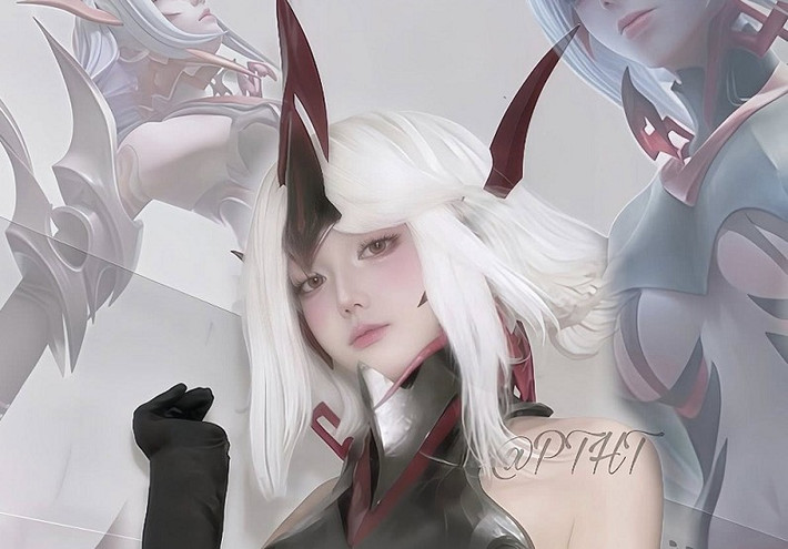 Bộ skin Huyết Ma Thần của Violet mang phong cách ma mị, gợi cảm nhưng đầy quyền lực, trở thành cảm hứng cho nhiều coser thử sức.