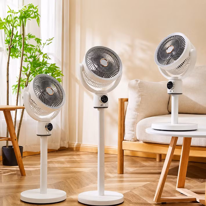 Trong khi đó, mẫu Miluxury F188 hướng đến nhóm người dùng thích thiết kế đẹp mắt với pin 8.000mAh, khả năng xoay 360 độ, 5 chế độ gió cùng đèn ngủ tích hợp, phù hợp đặt trong phòng ngủ hoặc góc làm việc cá nhân.