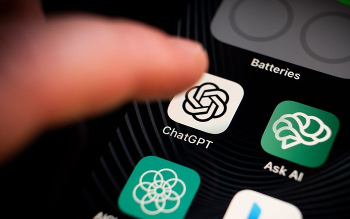 Trong tình huống khẩn cấp, việc hỏi ChatGPT có thể gây nguy hiểm, hãy hành động ngay.