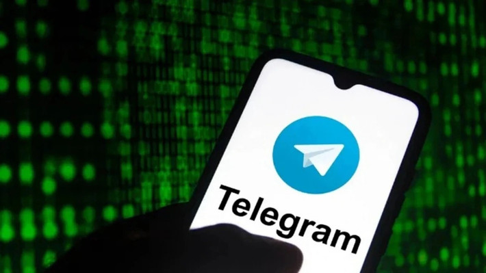 Trong bối cảnh đó, Telegram nổi lên mạnh mẽ nhờ lưu trữ đám mây vĩnh viễn, gửi file dung lượng lớn và các tính năng bảo mật như Secret Chat.