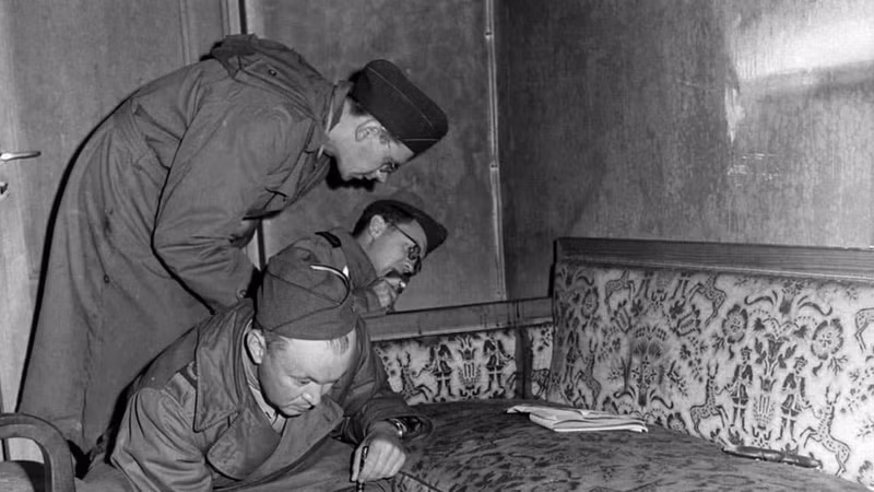 Bí ẩn cái chết của Hitler và những lời đồn kéo dài hàng thập kỷ