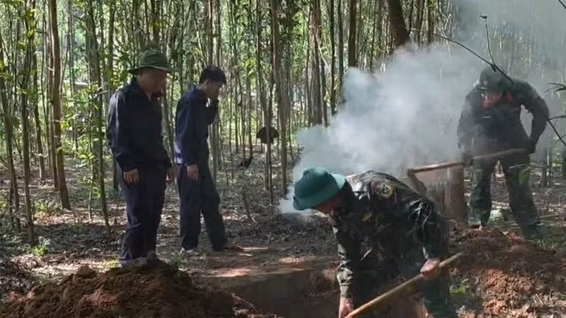 Liên tiếp phát hiện 5 hài cốt liệt sĩ ở Quảng Trị