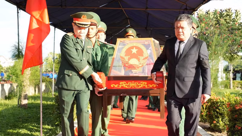 Xúc động Lễ truy điệu, an táng 25 hài cốt liệt sĩ ở Khánh Hoà