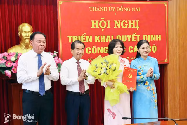 cong-tac-can-bo-dong-nai.jpg