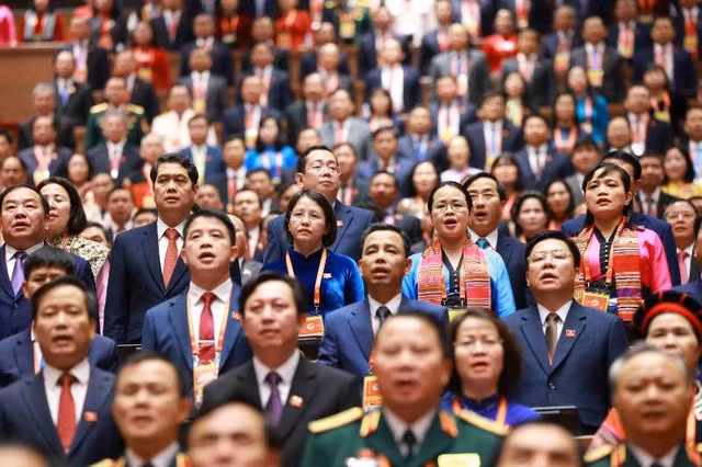 vna-potal-phien-khai-mac-dai-hoi-xiv-cua-dang-800-8.jpg