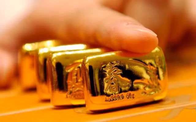 Giá vàng hôm nay 12/6: Giá vàng trong nước giảm, rớt mốc 37 triệu đồng/lượng Gia vang hom nay 12/6: Gia vang trong nuoc giam, rot moc 37 trieu dong/luong