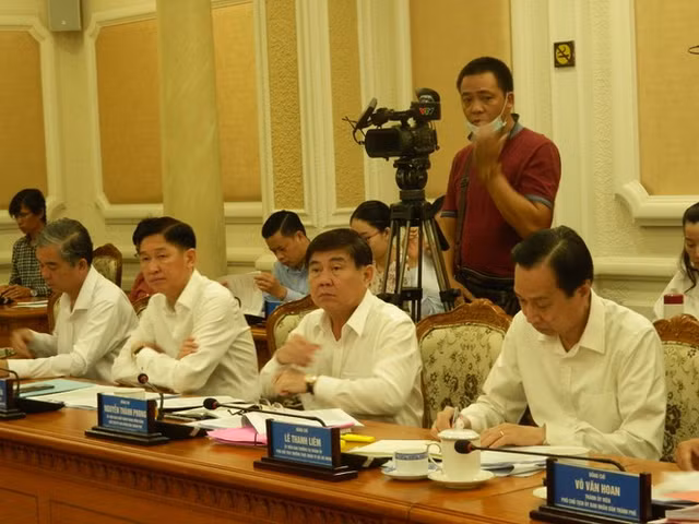 Tiếp tục thực hiện dự án khu đô thị mới Thủ Thiêm trong tháng 6 Tiep tuc thuc hien du an khu do thi moi Thu Thiem trong thang 6