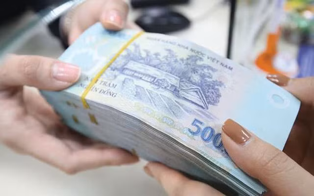 Ngân hàng đua lãi suất huy động, lãi suất cho vay hiện như thế nào? Ngan hang dua lai suat huy dong, lai suat cho vay hien nhu the nao?
