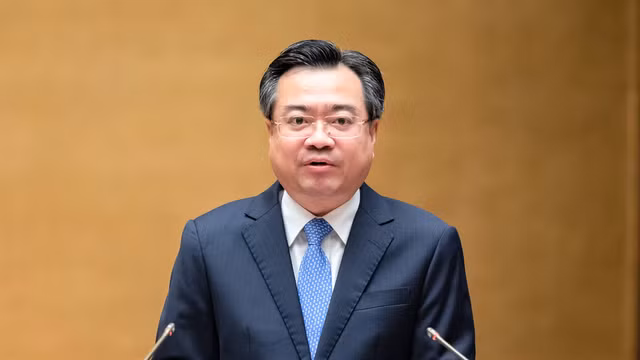 Bo truong Nguyen Thanh Nghi: Bo quy dinh so huu nha chung cu co thoi han