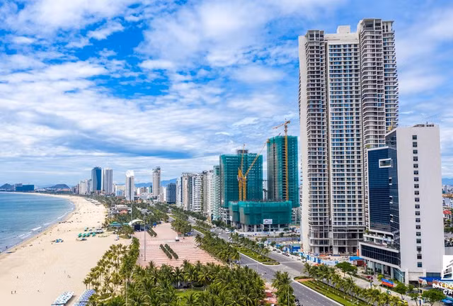 Chuyển condotel thành chung cư: Bóp méo quy hoạch Chuyen condotel thanh chung cu: Bop meo quy hoach