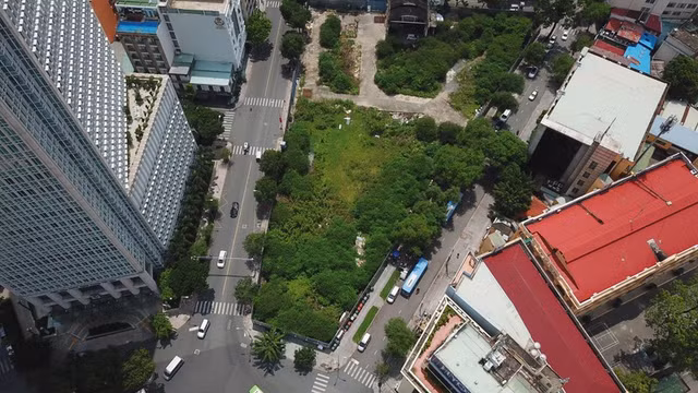 Bàn giao khu 'đất vàng' ở đường Hai Bà Trưng cho TP HCM quản lý Ban giao khu 'dat vang' o duong Hai Ba Trung cho TP HCM quan ly