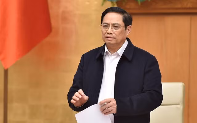Thu tuong Pham Minh Chinh: Than toc tiem vaccine, kiem soat bien chung Omicron