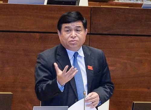 Bộ trưởng Kế hoạch và Đầu tư Nguyễn Chí Dũng không mắc Covid-19, cách ly 14 ngày Bo truong Ke hoach va Dau tu Nguyen Chi Dung khong mac Covid-19, cach ly 14 ngay