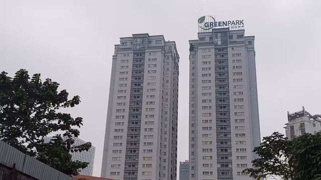 Danh sach 12 cuu quan chuc bi yeu cau tra lai nha cong vu