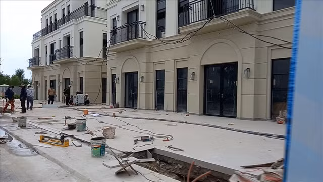Đất vàng ven biển ở Hồ Tràm: Bán biệt thự theo kiểu 'bán vịt trời' - Hình 5 Dat vang ven bien o Ho Tram: Ban biet thu theo kieu 'ban vit troi'-Hinh-5