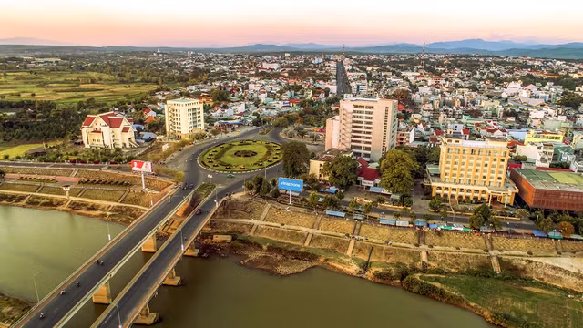 Dai gia nao chi 92 ty dong de trung dau gia lo 'dat vang' o Kon Tum?