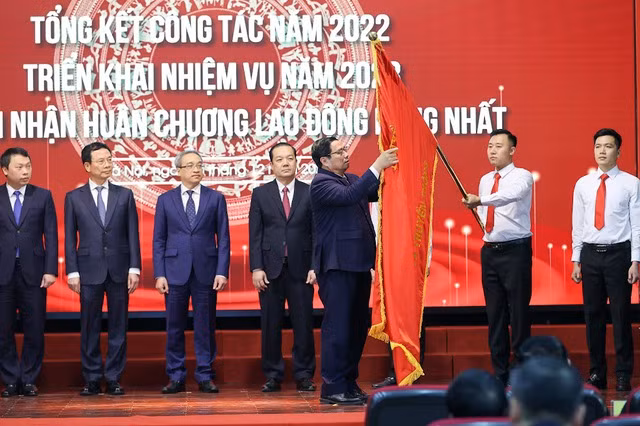 Thủ tướng Phạm Minh Chính: Truyền thông phải truyền cảm hứng cho phát triển và đổi mới sáng tạo - Hình 11 Thu tuong Pham Minh Chinh: Truyen thong phai truyen cam hung cho phat trien va doi moi sang tao-Hinh-11